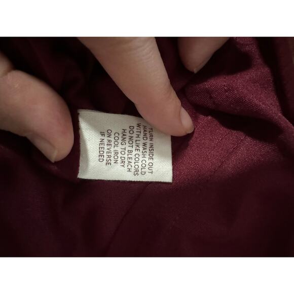 Blu Pepper | NWT Maroon Sparkle Lace Trim Tank Top | Size Small - Picture 11 of 12